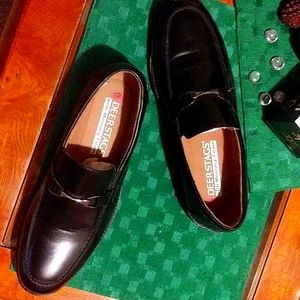 Mens dress shoes